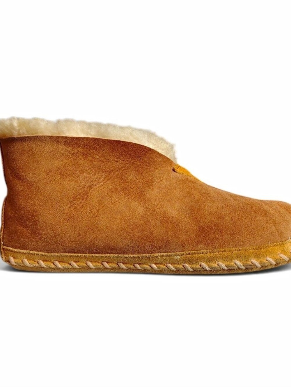 L.L. Bean Wicked Good Slippers Womens Sz 10 Camel Brown Suede Shearling Bootie